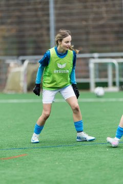 Bild 28 - wBJ VfL Pinneberg - Eimsbuettler TV2 : Ergebnis: 3:5